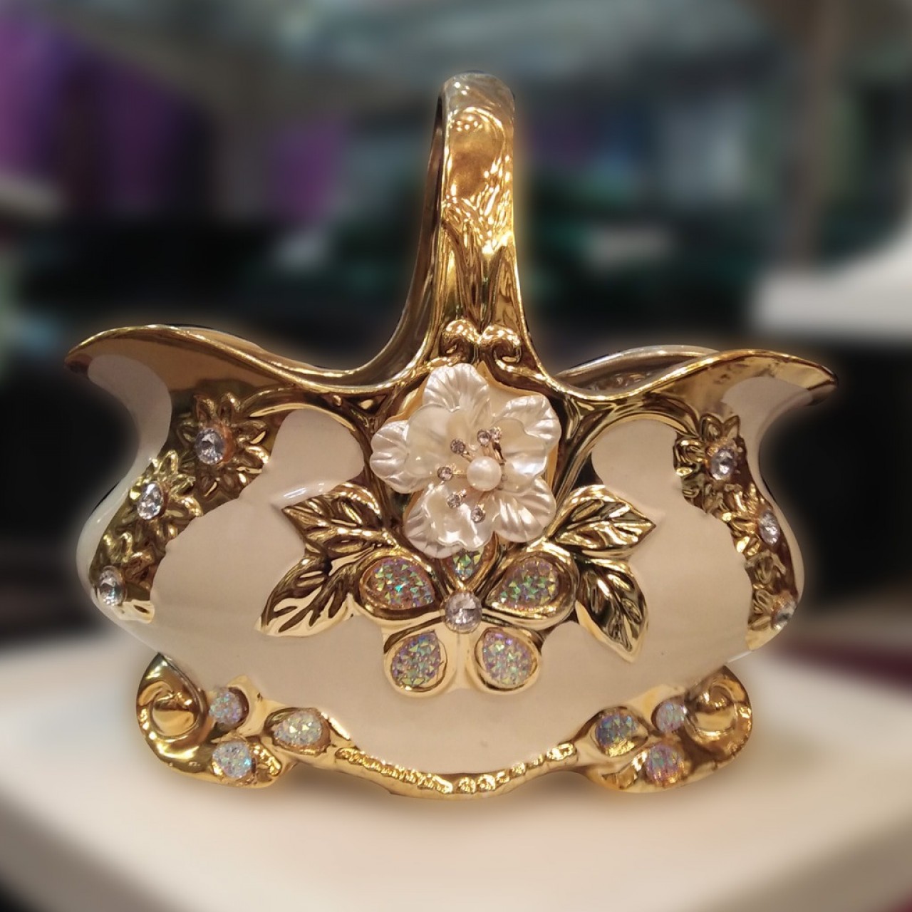 Porcelain Basket With Handle For Home Decoration