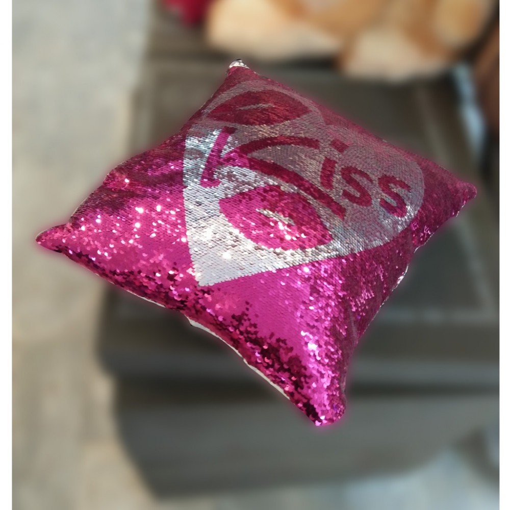 Universal Kiss Pillow Cushion - Comfortable