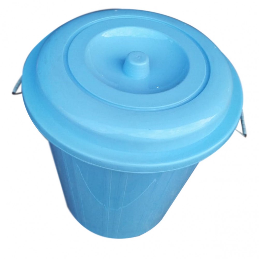 Universal Plastic Bucket With Lid For Water and Garbage