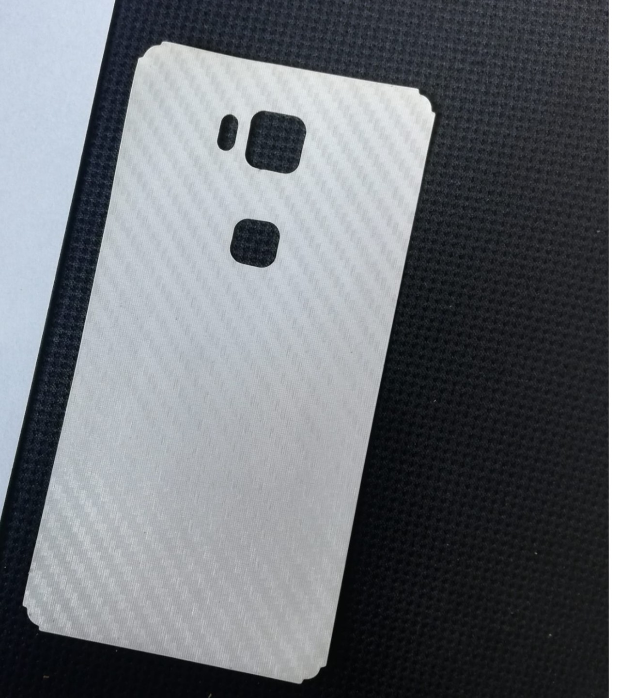 Honor 5x-Carbon Fiber Matte sheet for phones rare protection - rare guard - textured design