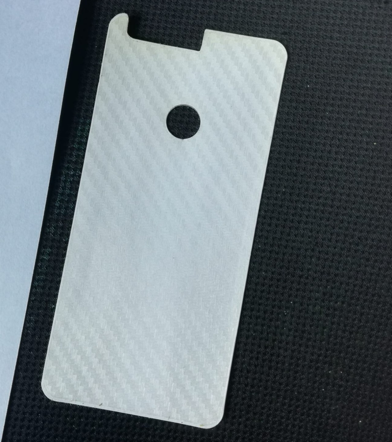 Honor 8-Carbon Fiber Matte sheet for phones rare protection - rare guard - textured design