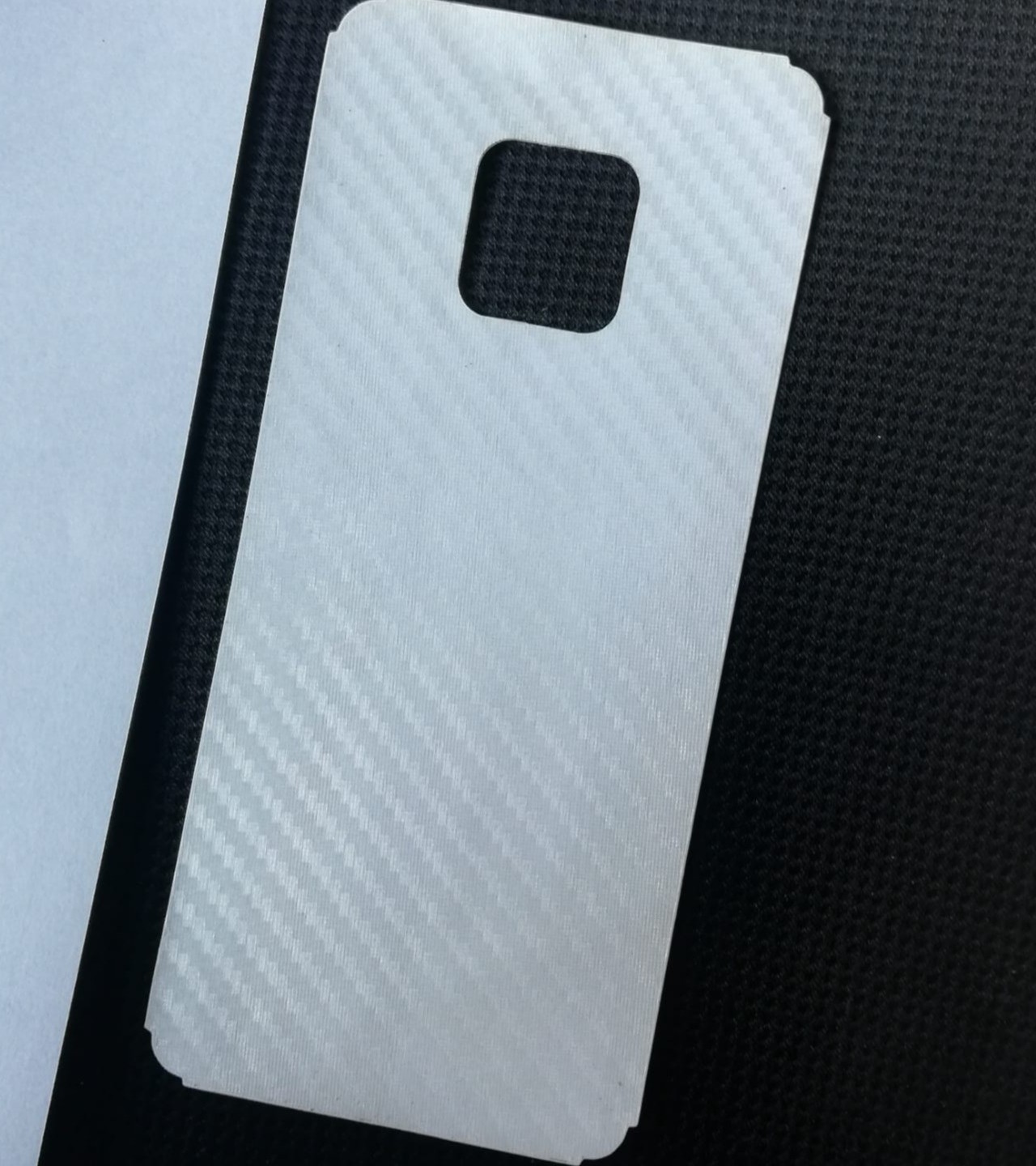 Huawei  Mate 20 Pro-Carbon Fiber Matte sheet for phones rare protection - textured designed