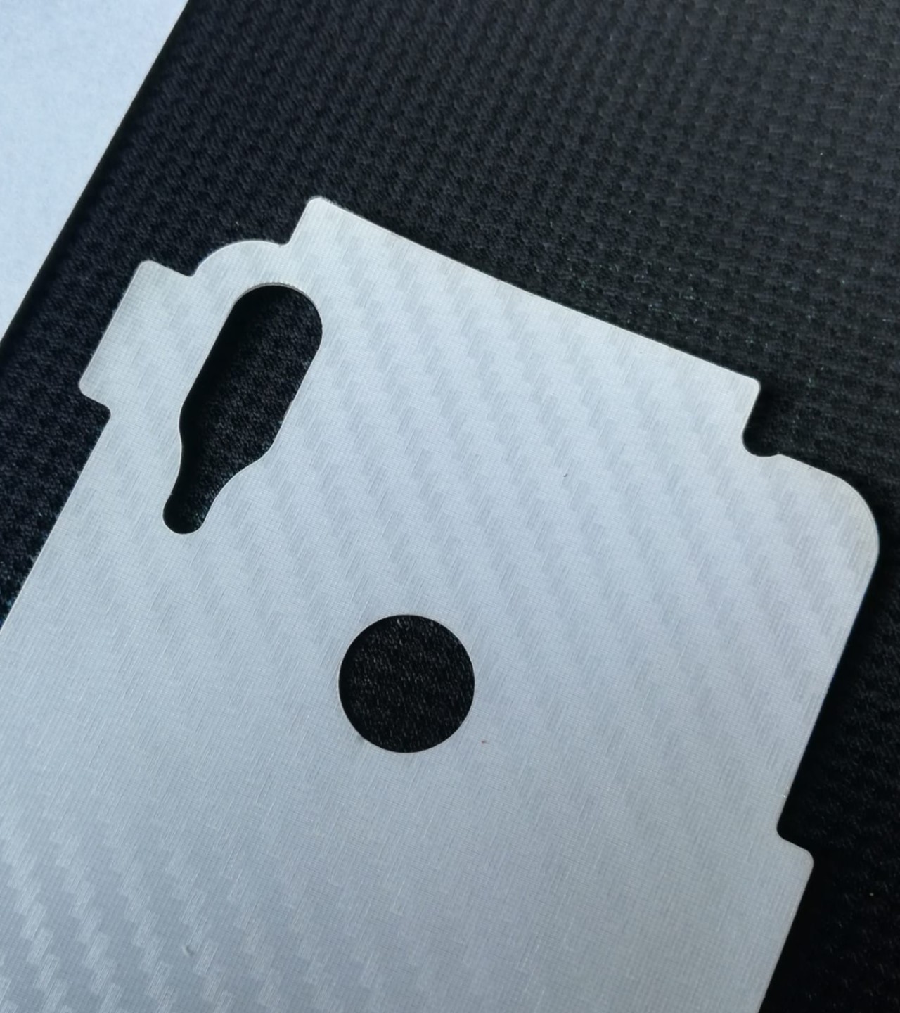 Huawei Y7 Prime 2019-Carbon Fiber Matte sheet for phones rare protection - textured designed
