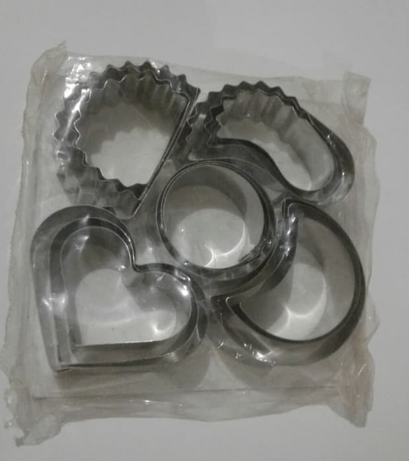 Cookie Cutter with 4 Shapes - Crinkled Cut