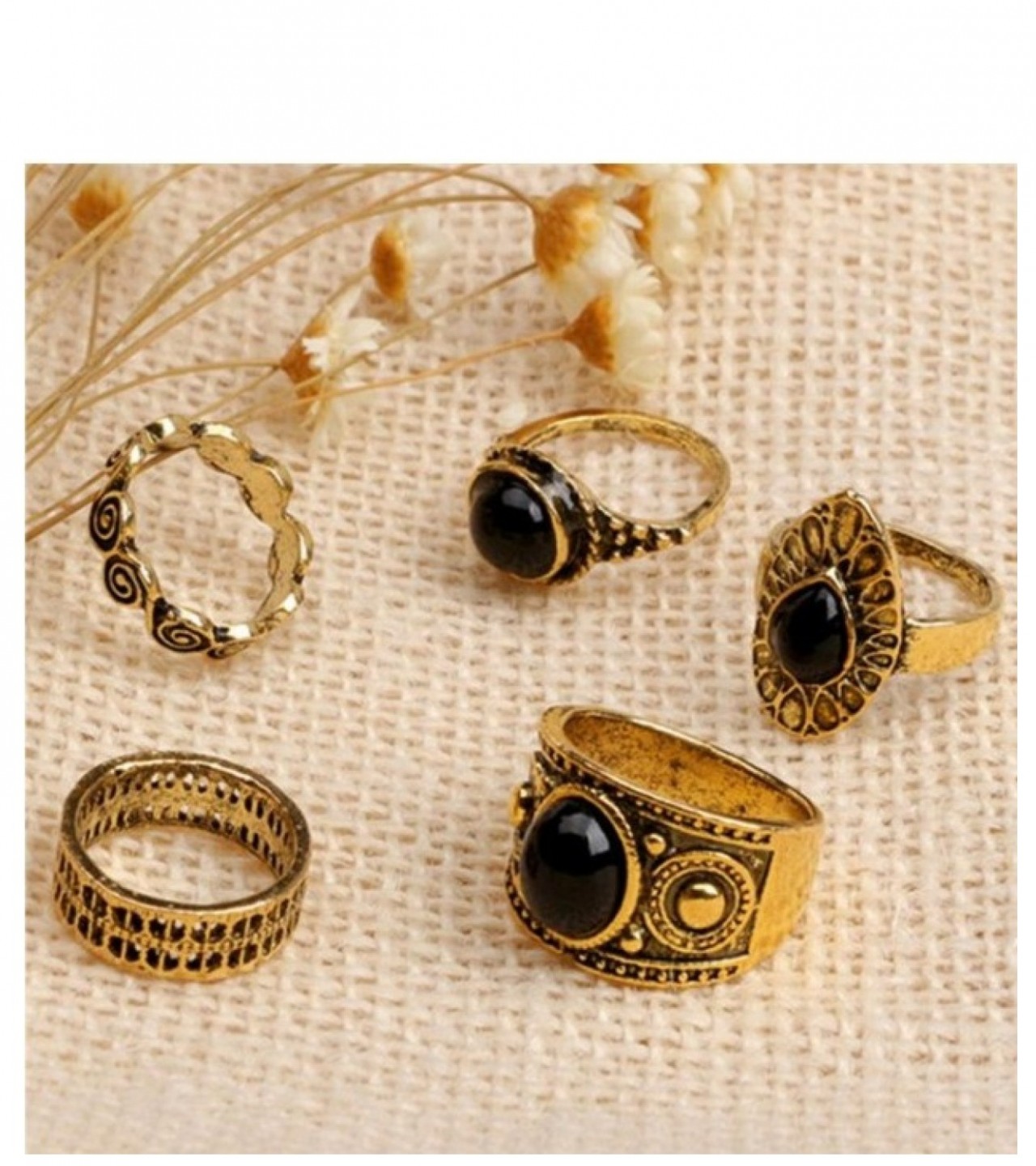 Retro Black Gem Ring Water Droplets Clouds Circle Rings - Gold
