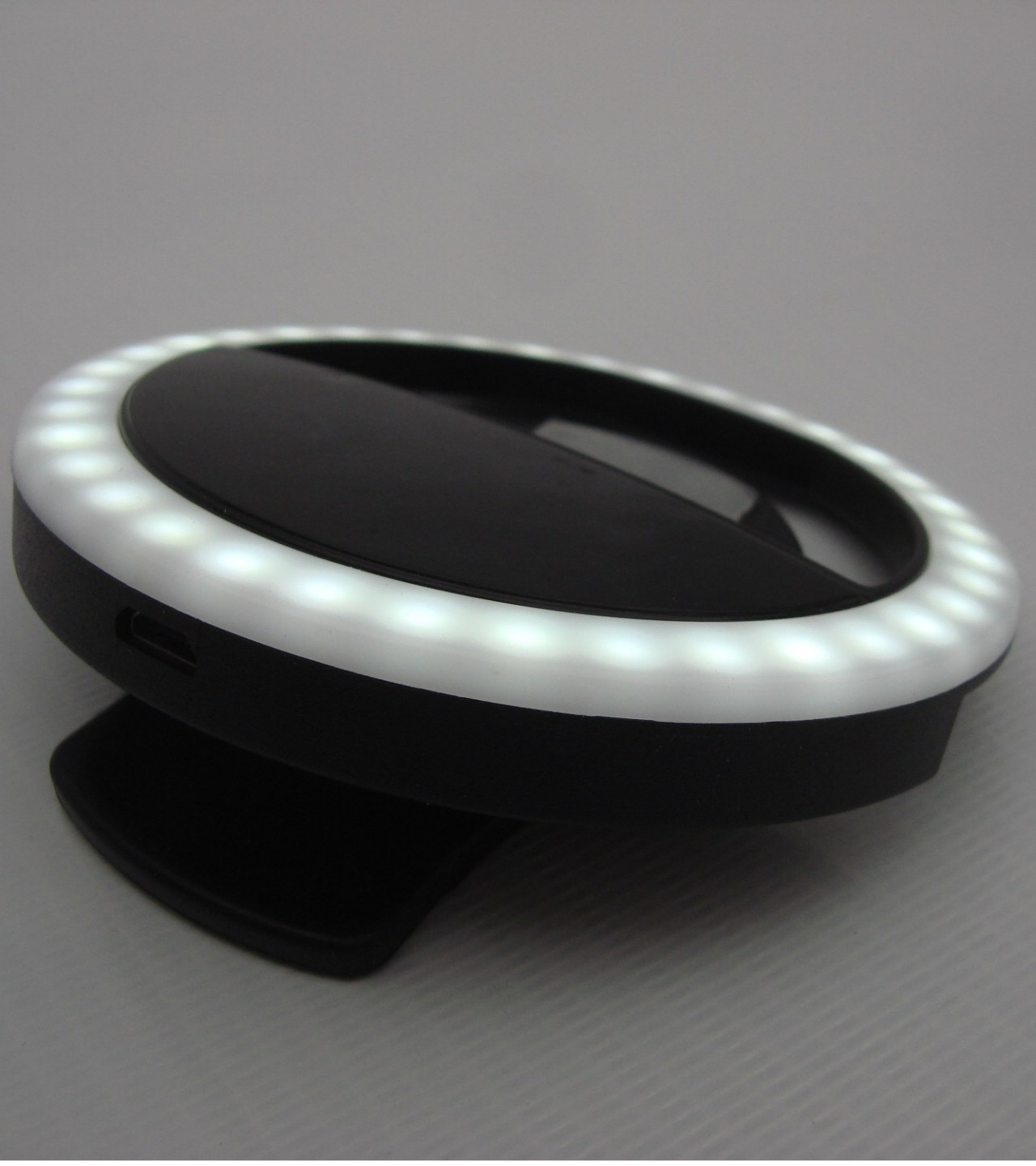 36 LED rechargeable selfie ring light (Original pictures shown)