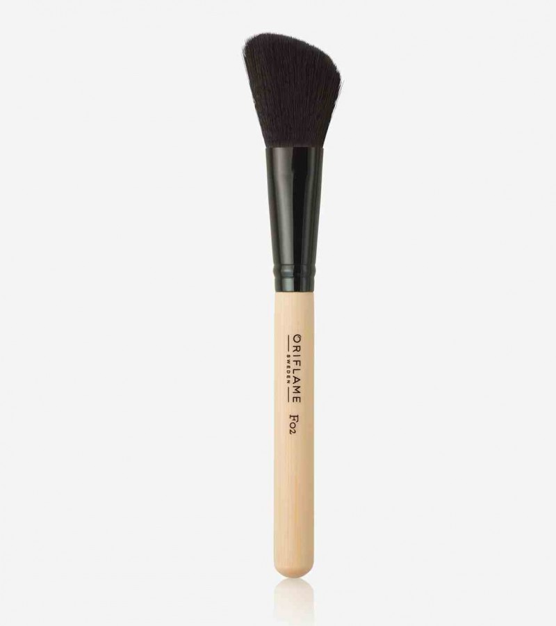 Blush on brush For Makeup