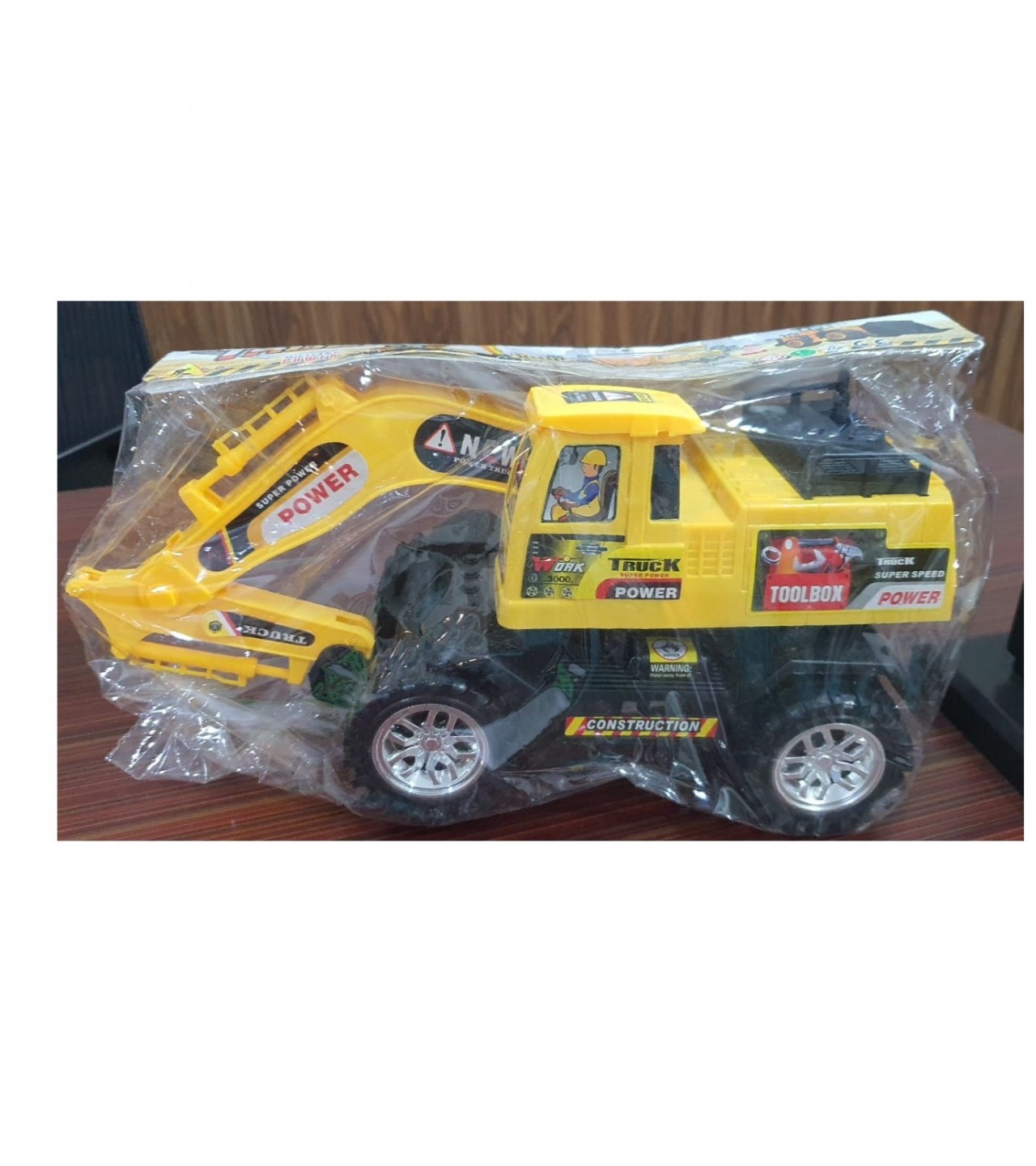City Super Truck (New Power Truck Construction) (Yellow) 16 by 8