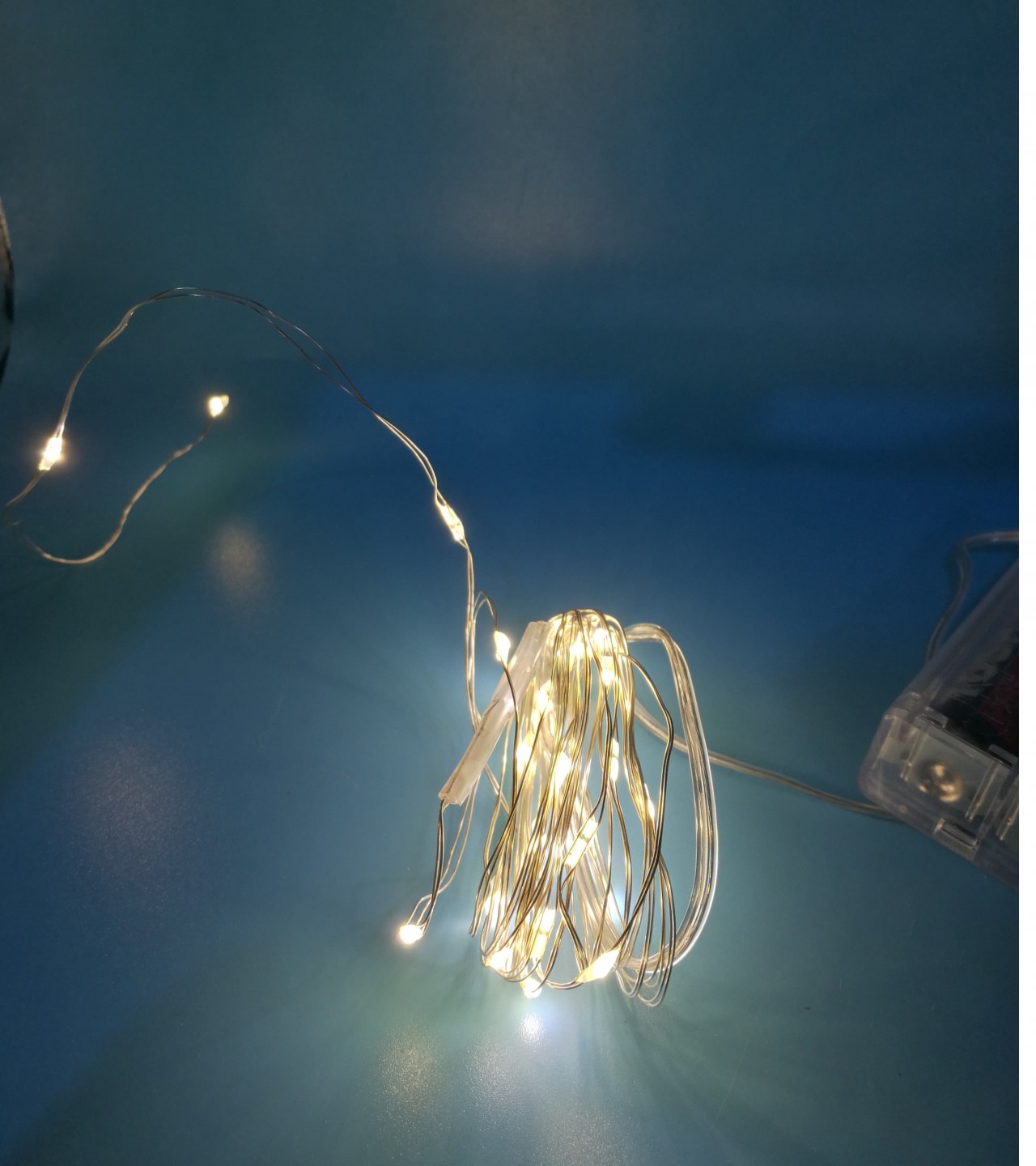 Fairy Light Decoration String Light Still - 3 cell 10Ft/30 LEDs Long - Golden