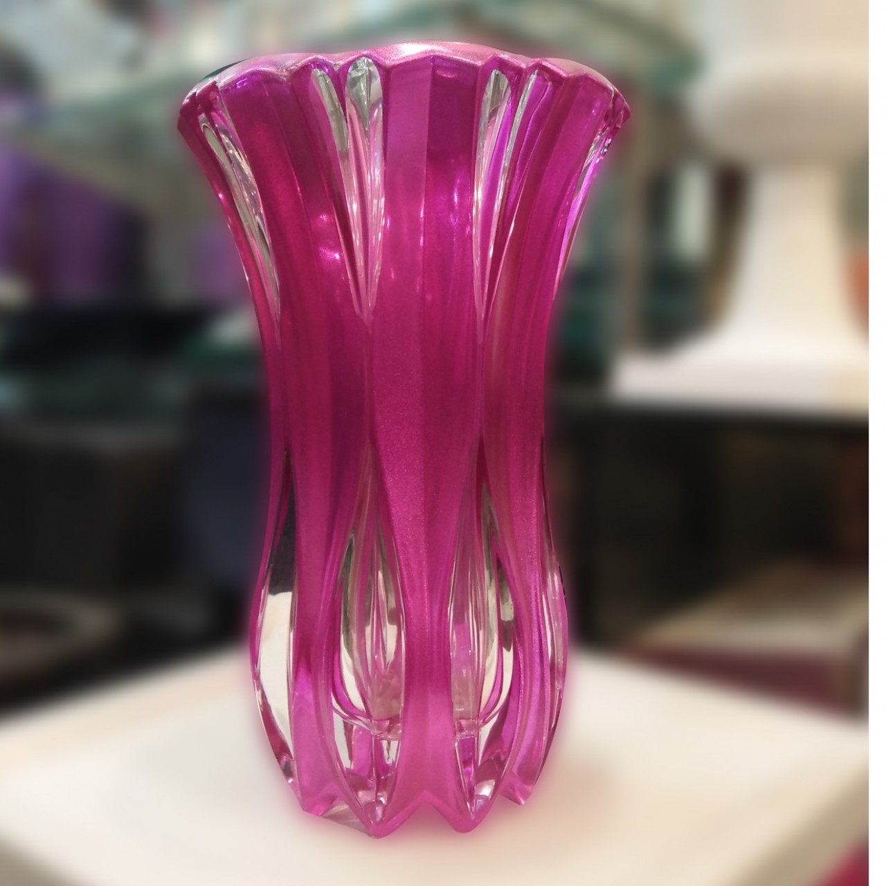 Fancy Glass Vase Guldaan For Office & Home Decoration