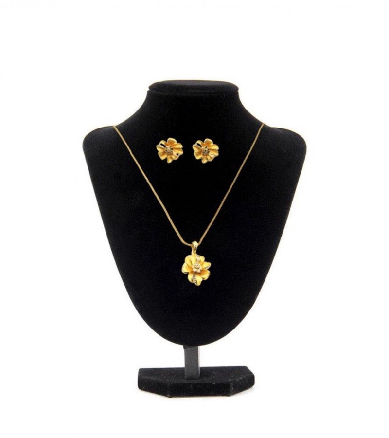 Gold Color Clear Austria Crystals Drop Earrings and Pendant Necklace Jewelry Sets