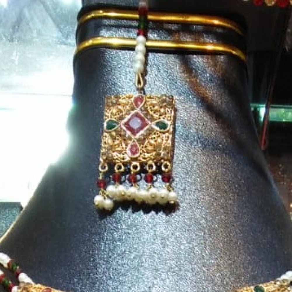 Golden Choker Necklace, Mala, Jhumka & Bindiya Jewelry Set For Women