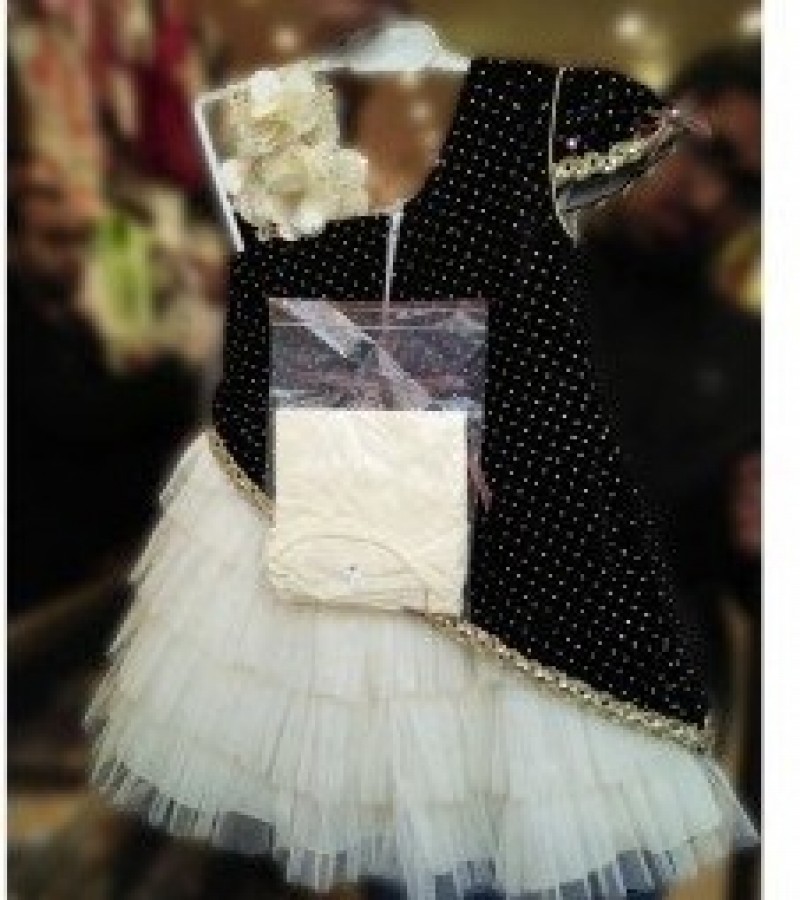 Gorgeous Velvet Frock With Inner Tights For Little Girls - 1 To 3 Years﻿