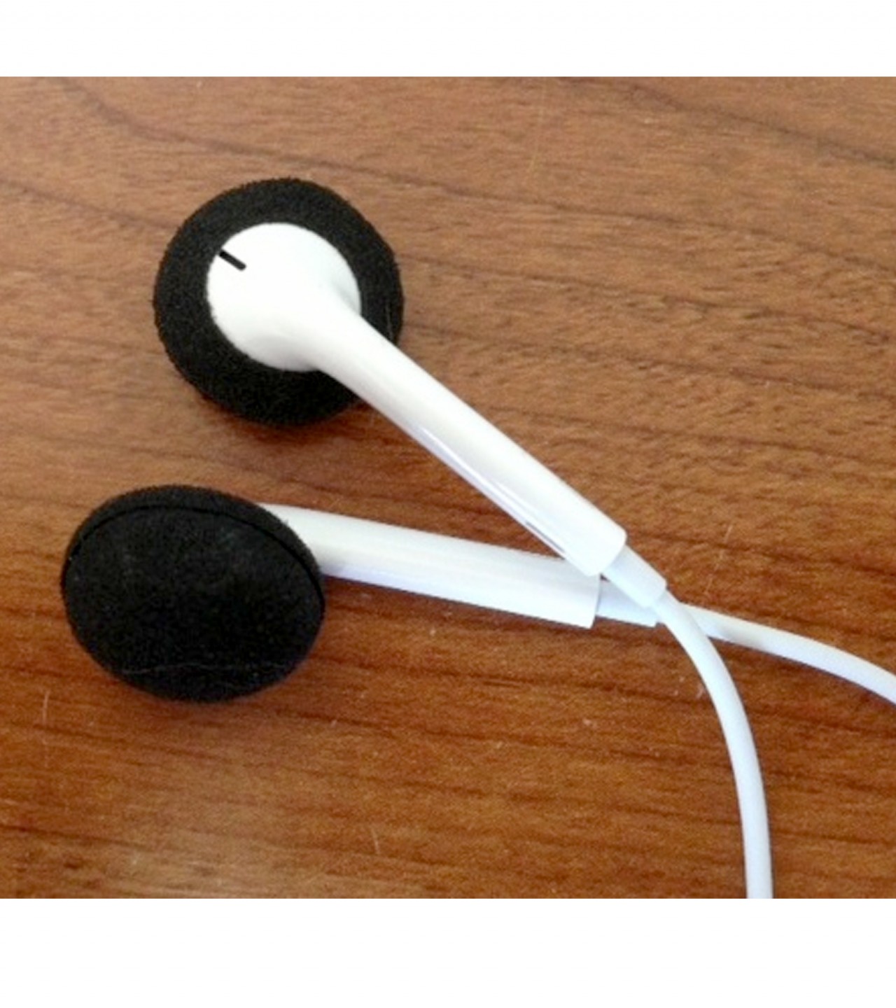 iPhone/Gionee/IPod Handsfree Ear Bud Caps - 3 Different Colours - Pack of 4
