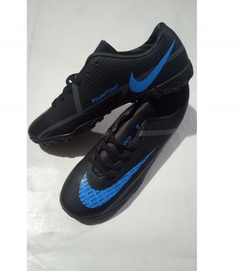 KIDS FOOTBALL SHOES GRIPPERS