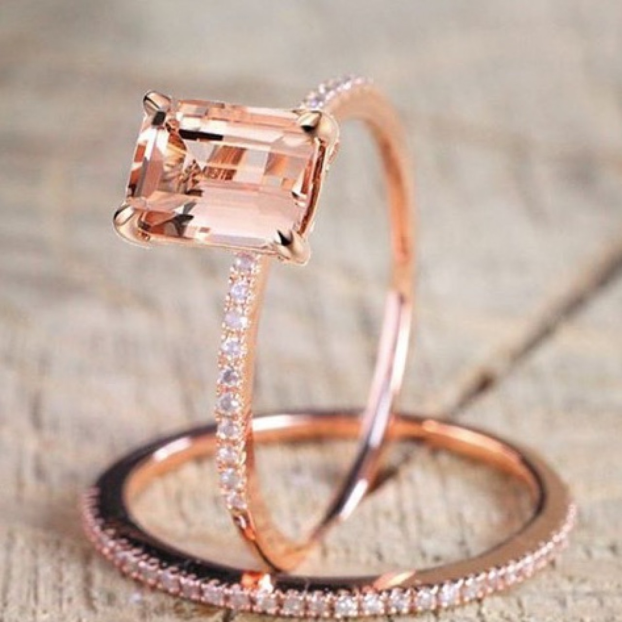 Luxury 18KT Rose Gold Zircon Ring Set