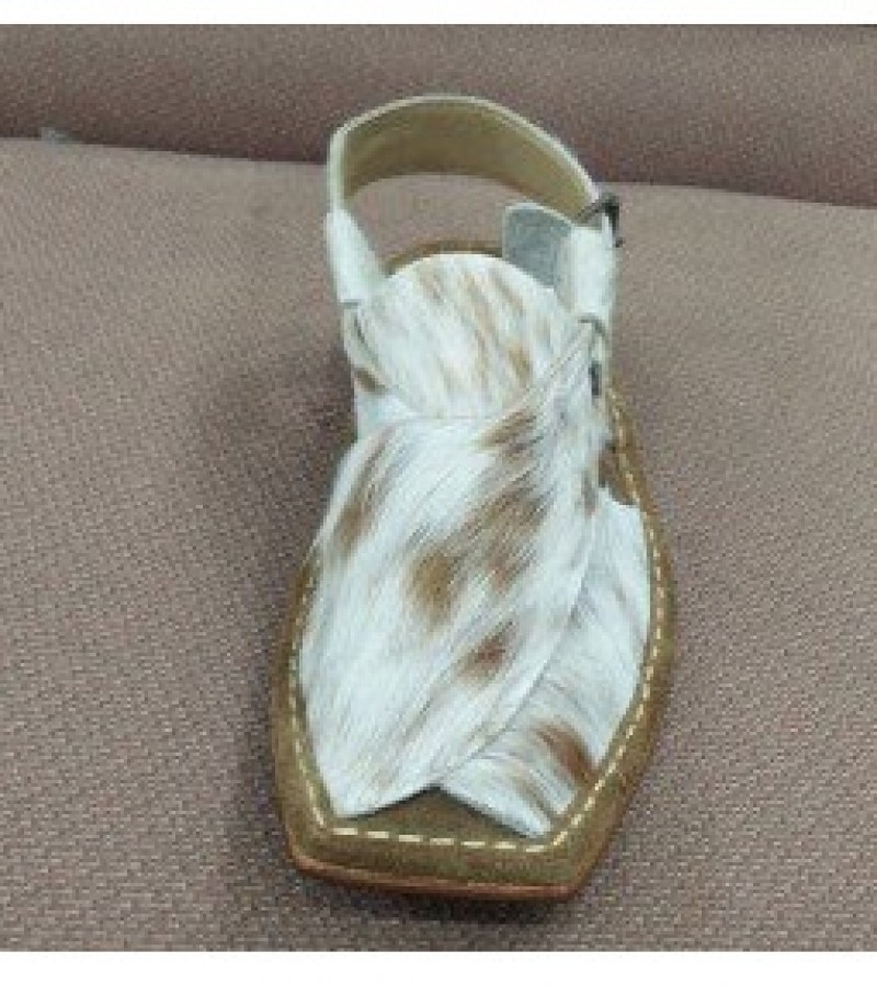 MilliShoes Fashionable Goat Leather Peshawari Chappal For Men -White