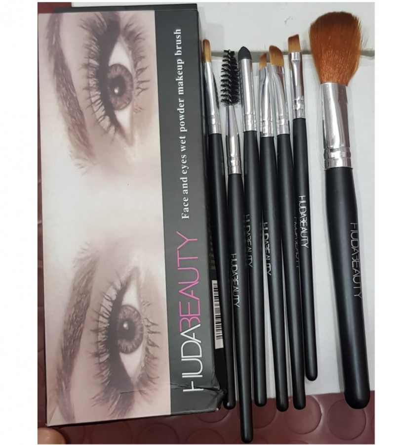 Pack of 7 Hudabeauty Makeup Brush Set