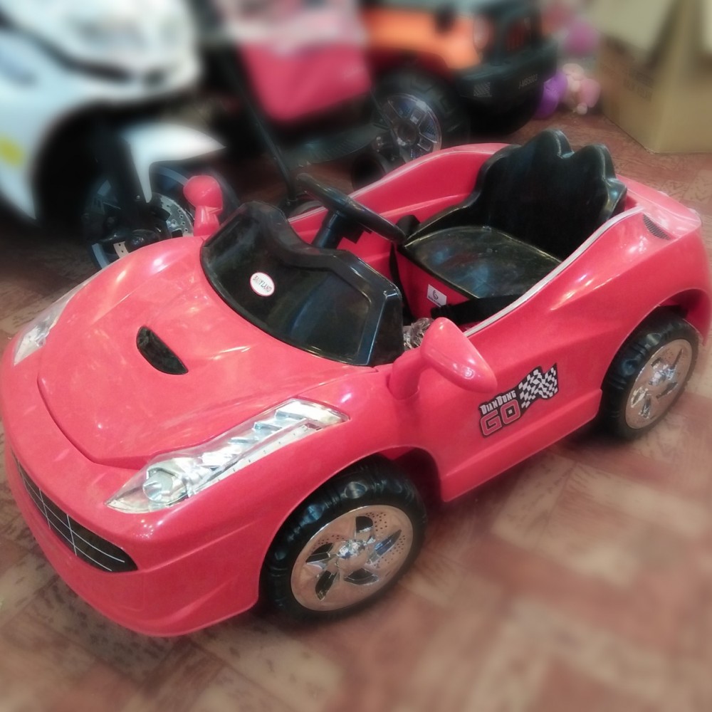 Stylish Mini Car For Teenagers - Red