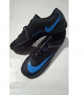 KIDS FOOTBALL SHOES GRIPPERS Sale price Buy online in Pakistan Farosh.pk