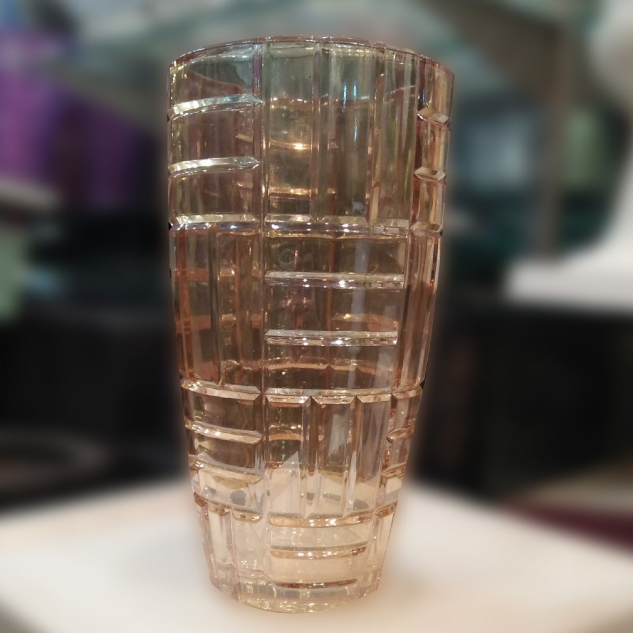 Transparent Glass Vase Guldaan For Office & Home Decoration