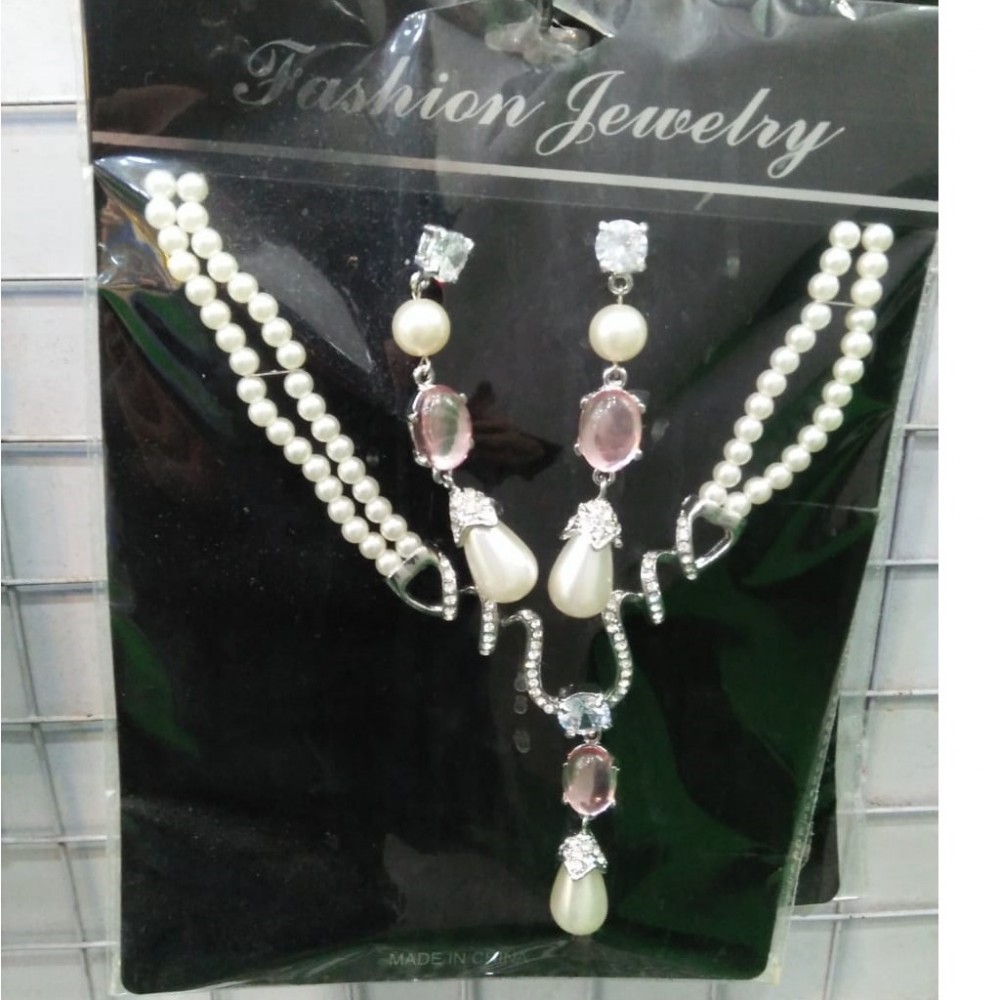 White Beads Pendent & Earrings Jewelry Set For Women
