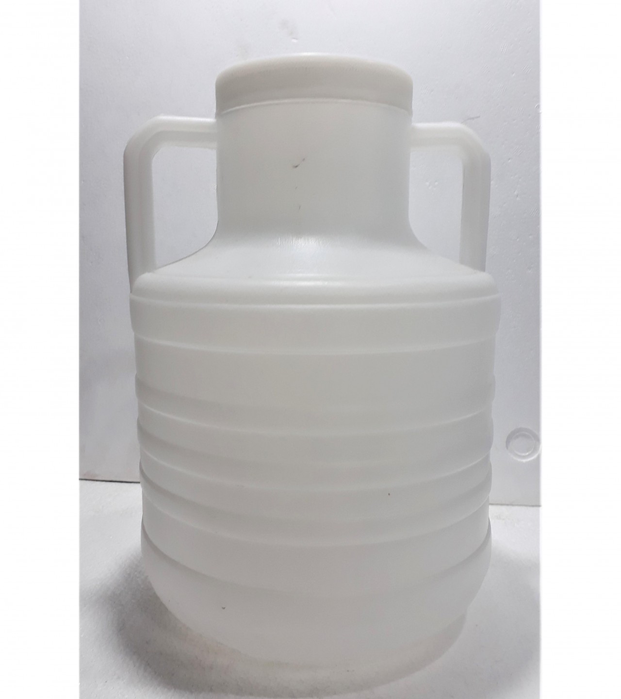 Plastic Water Gallon Bottle Cane 5Liter