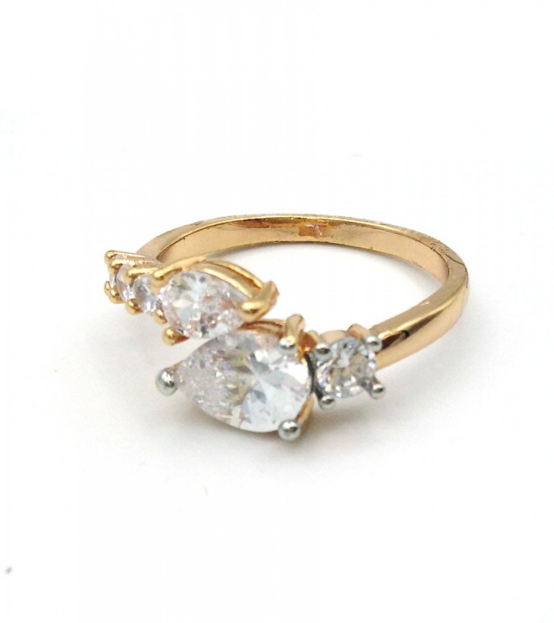 Golden New Look Ring For Women - Sale Price - Buy Online In Pakistan 