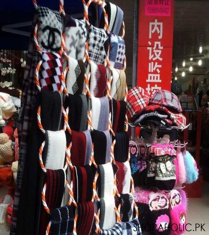 Scarf Hanger (28 Hole Ring Rope Slots)