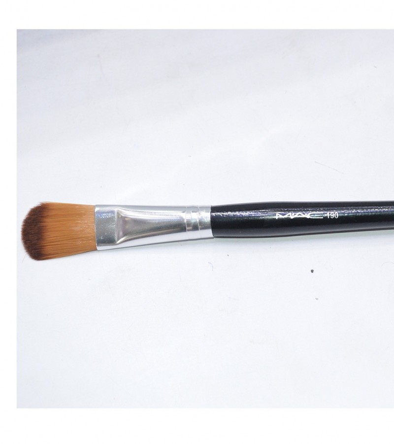 Huda Beauty 3D Pink Plucker  FM1732