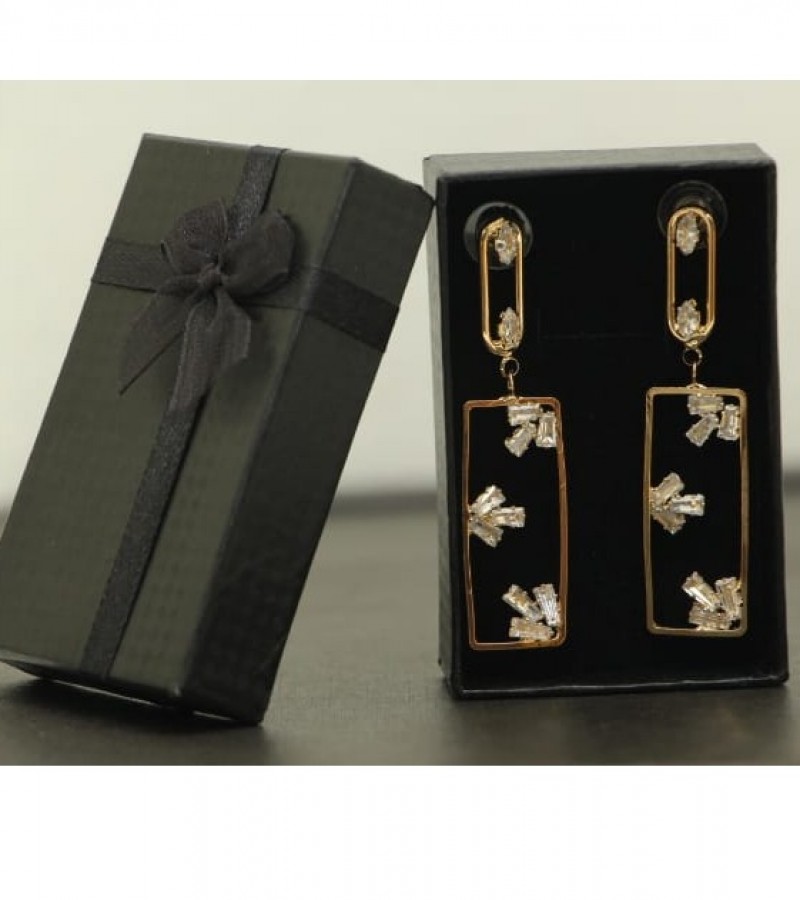 Kun traders Amazing Long Dropping Box Earring with Imported stones