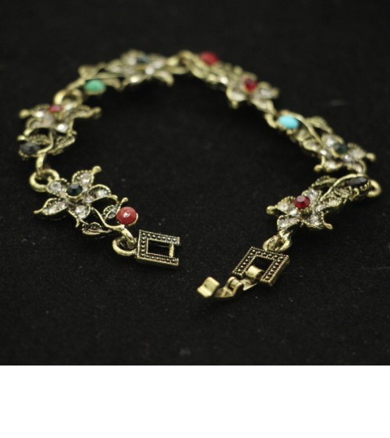 Kun traders Antique Leaf Star Bracelet with imported multi stones