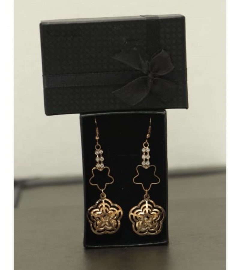 Kun traders Golden Star Diamond Cage Earring with beautiful stones