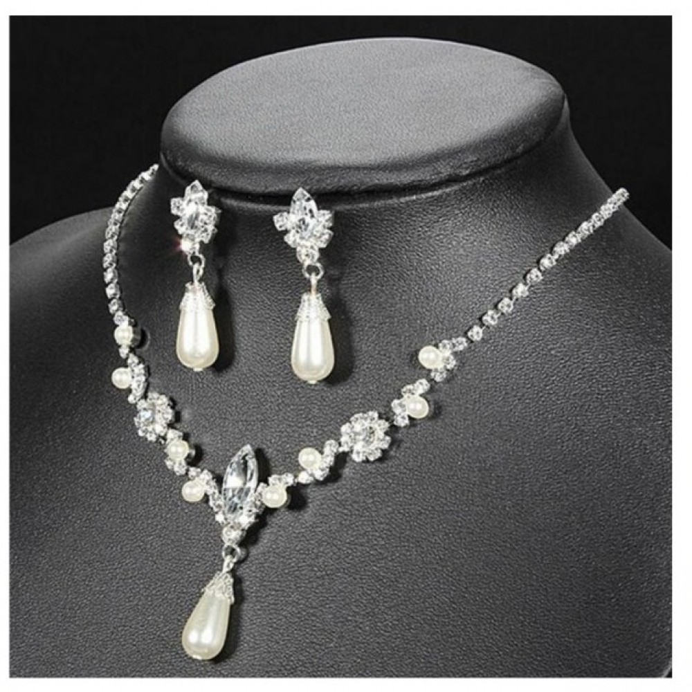 Crystal Simulated Pearl Jewelry Set Necklace Earrings