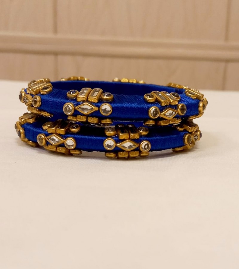 Pair of Elegant  handmade  Kundan bangle
