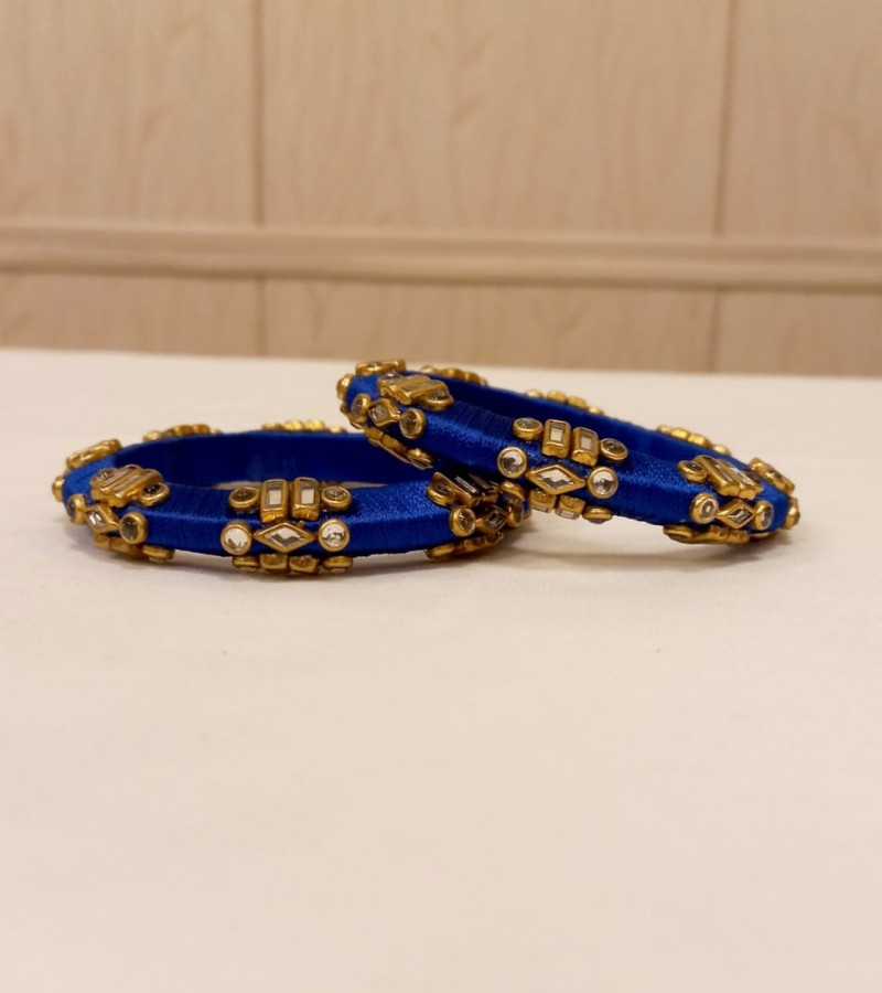 Pair of Elegant  handmade  Kundan bangle