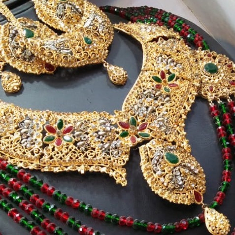 Golden Mala, Earrings, Matha Pati, Necklace, Bindiya & Jhoomer Jewelry Set - Casting Material