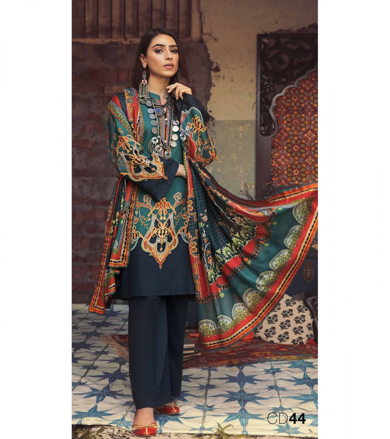 Gul Ahmed 3 PC Unstitched Corduroy suit With Cotton Net Dupatta CD-44