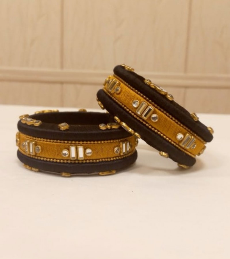 Hand made  Pair of kundan bangles