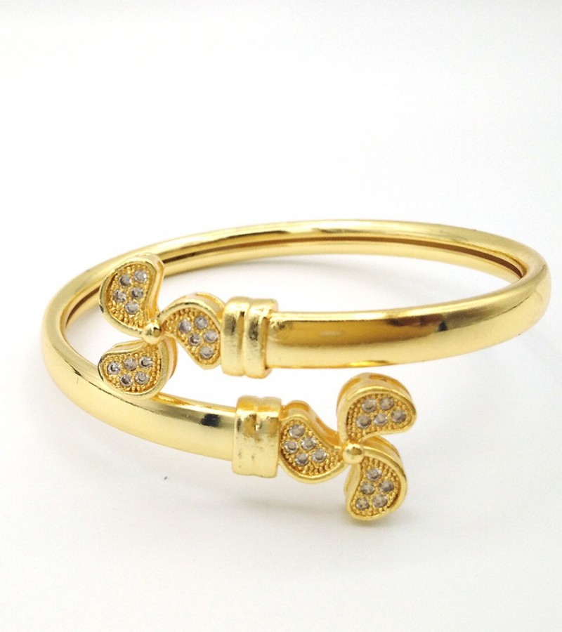 Multiple Flower Design Bangle