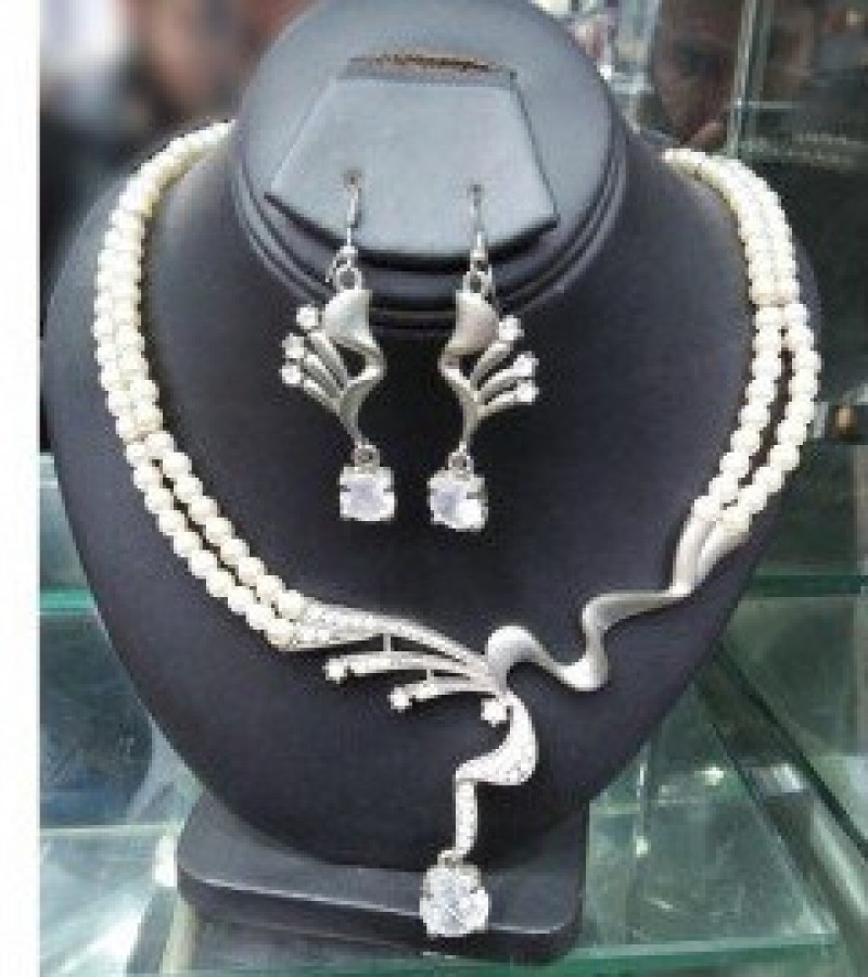 White Beads Pendent & Earrings Jewelry Set For Women - Thai Material