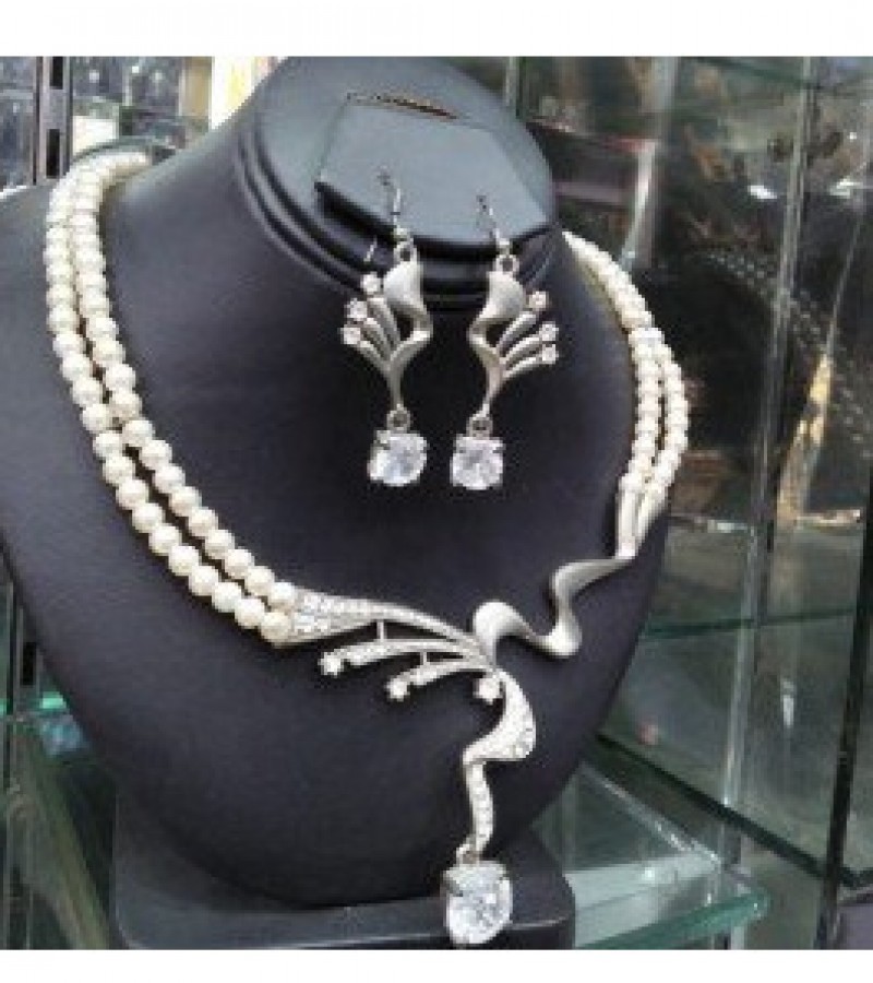 White Beads Pendent & Earrings Jewelry Set For Women - Thai Material