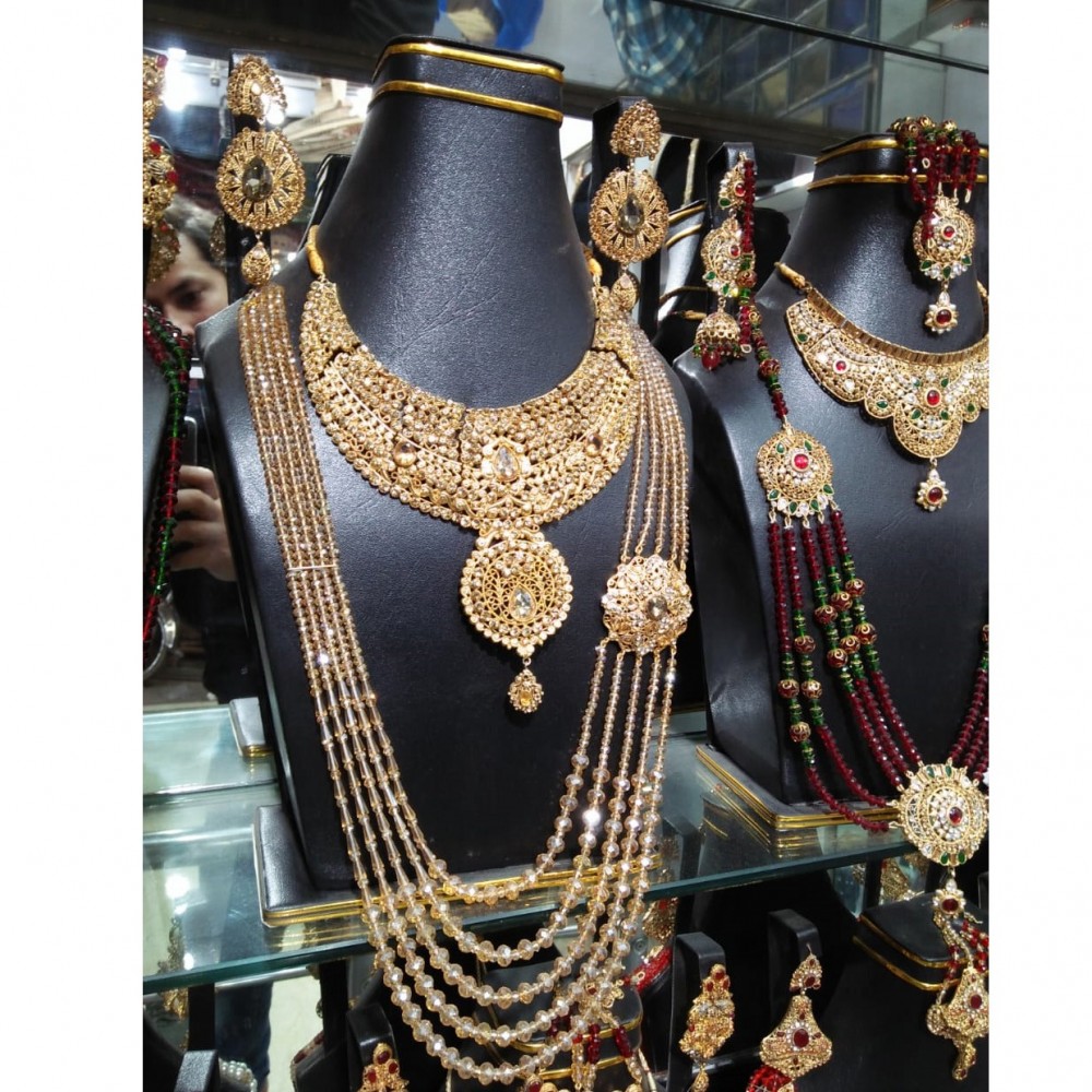 Golden Mala, Necklace & Earrings Jewelry Set For Women - Casting Material