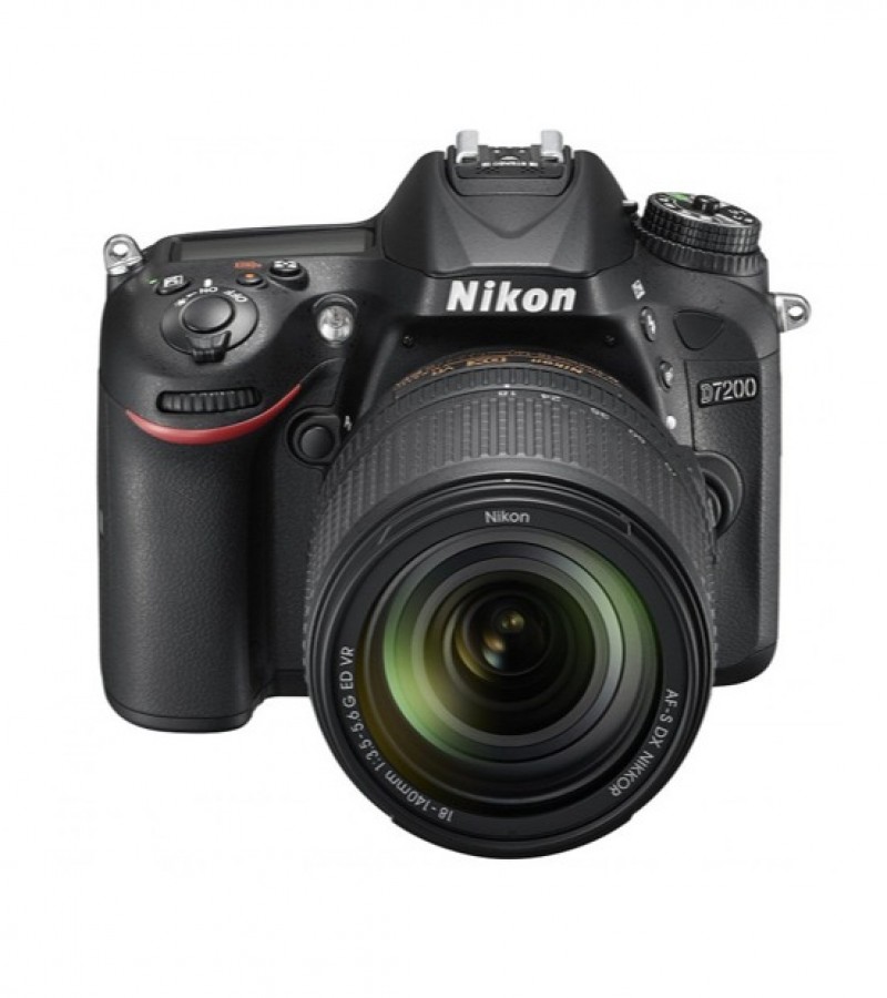 Nikon D7200 DX-format with 18-140mm VR Lens Camera