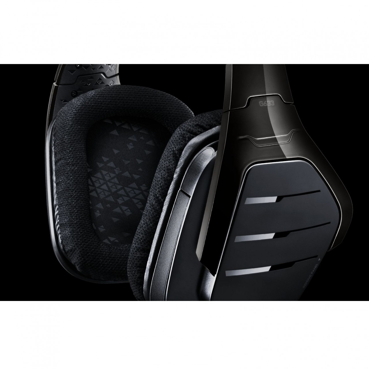 Logitech G633 Artemis Spectrum DTS 7.1 RGB Gaming Headset With Unidirectional Microphone