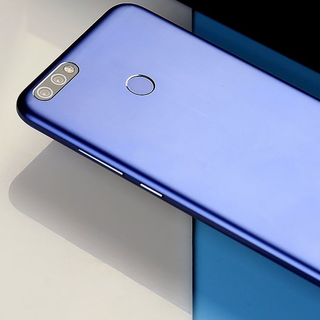 Honor 7C Ram 3GB - Rom 32GB - Camera 13MP - 6.0 Inches - 3000 mAh Battery