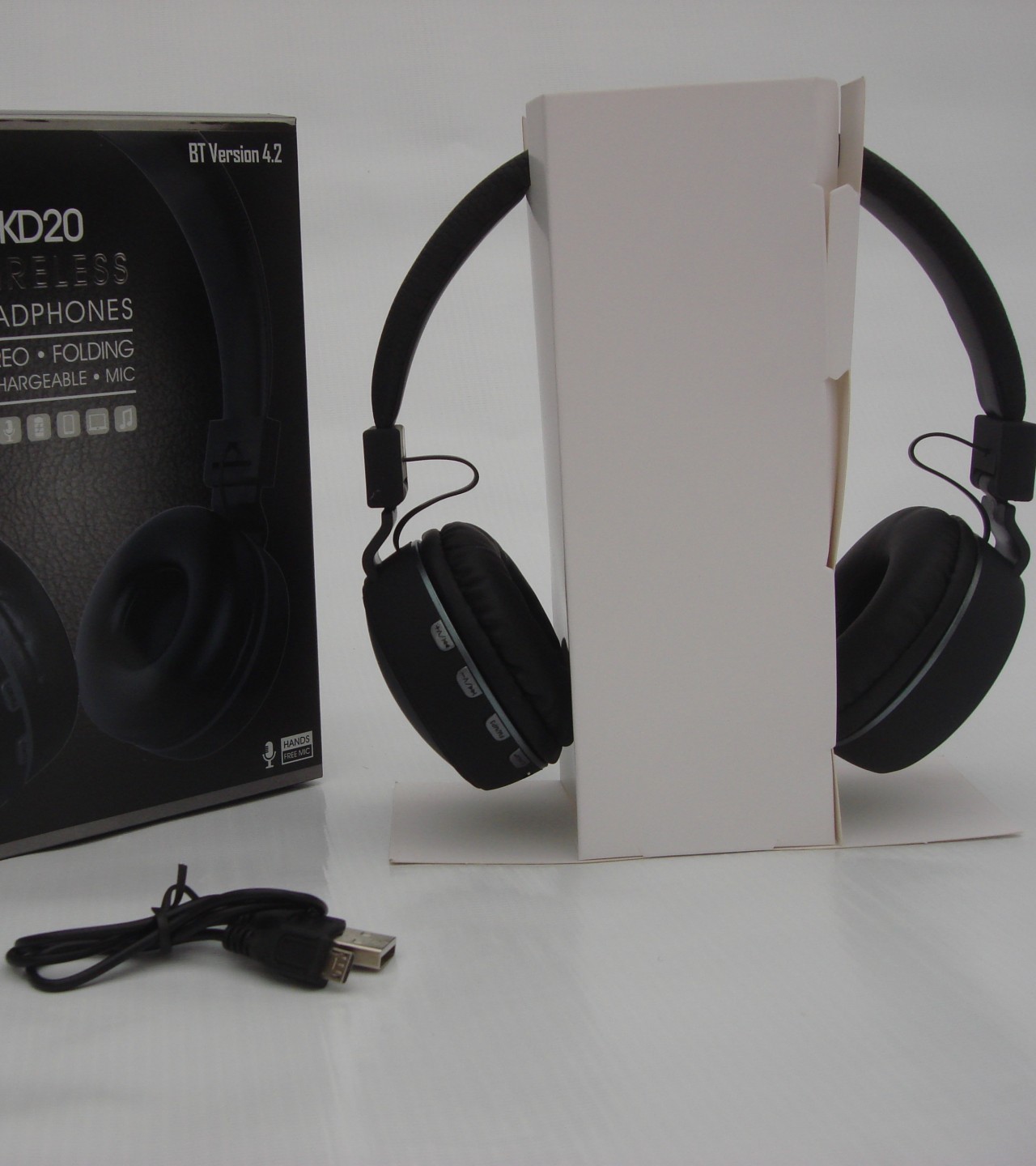 Bluetooth Headphones + SD Card Player + FM