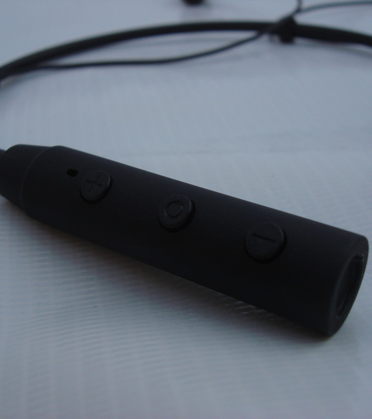 Neckband 770 Metal Magnetic Bluetooth Stereo Handfree