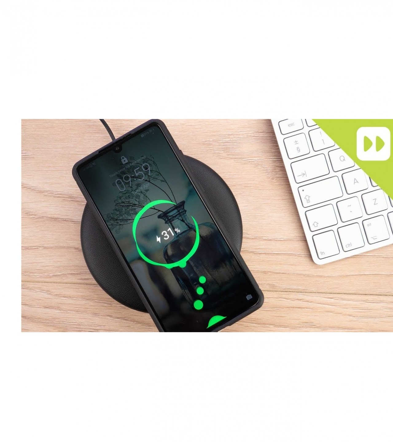 Qi Wireless Dock Charger  CH189