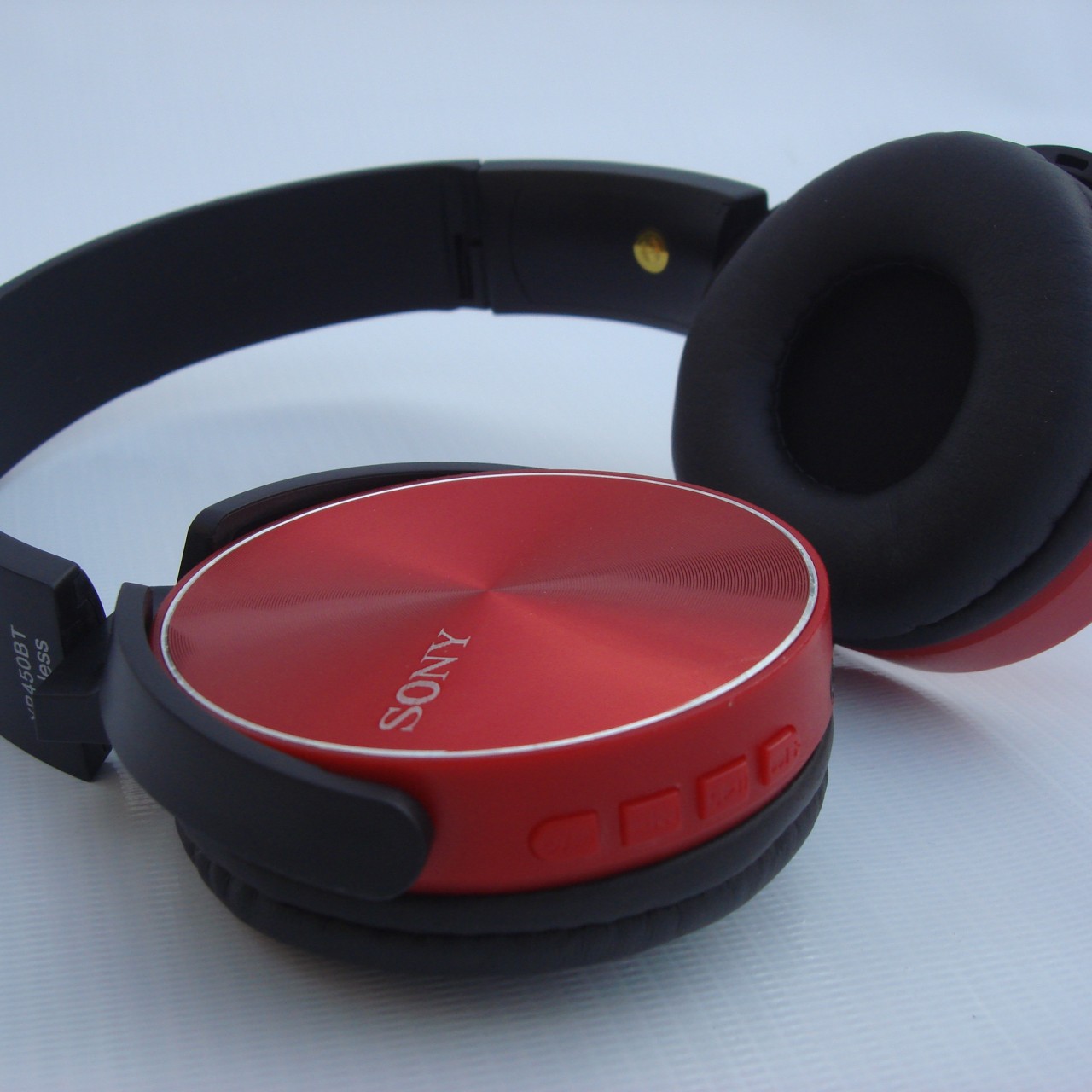 Sony 450BT On-Ear EXTRA BASS wireless Headphones Red Sale
